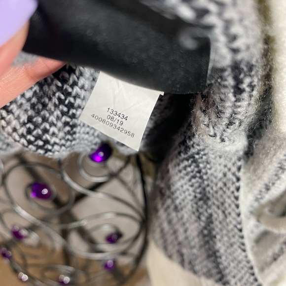 Rock & Republic striped fuzzy sweater size XL - Picture 7 of 8